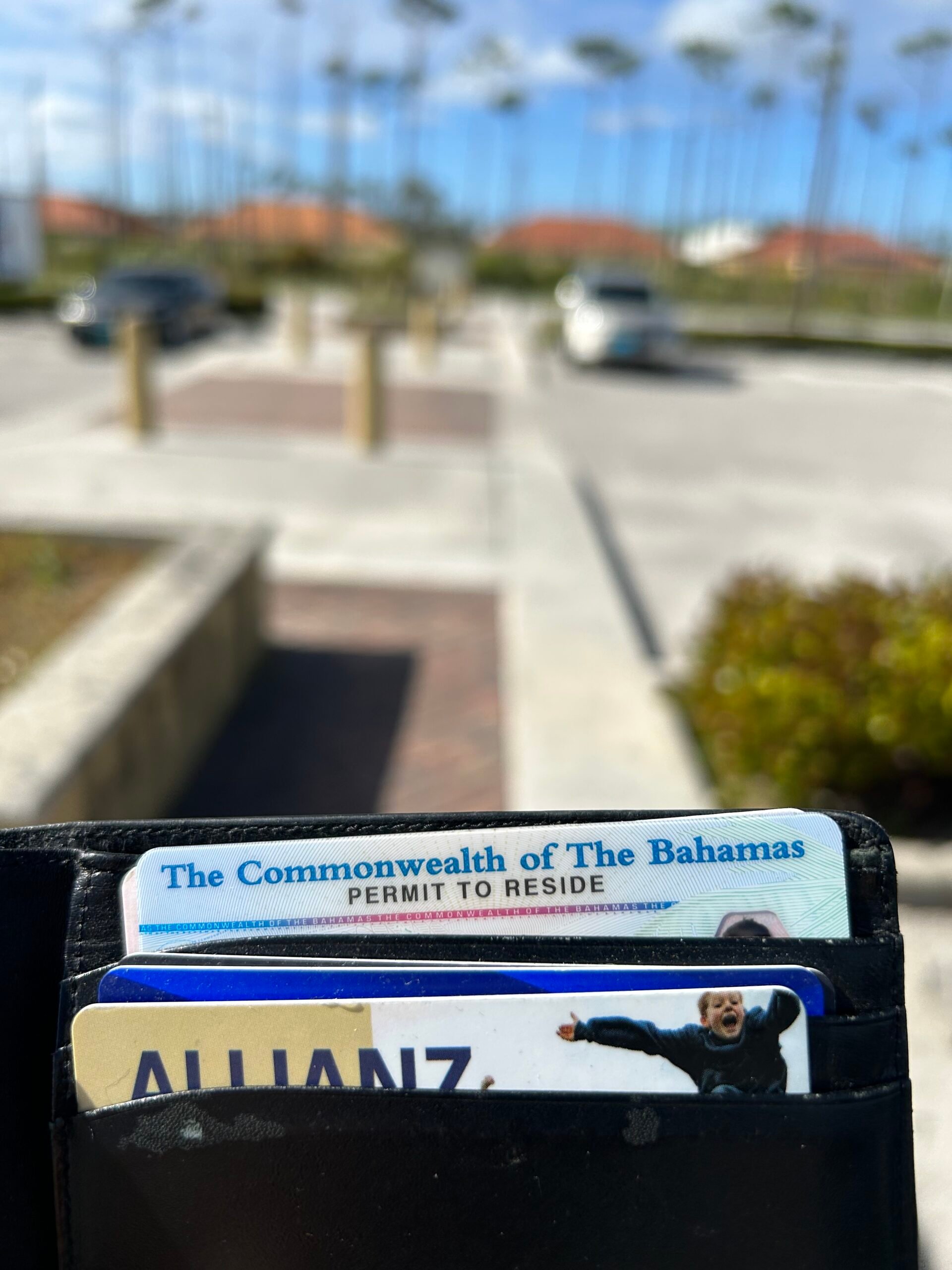 How to get a bahamian residency card